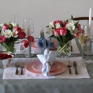 Celadon Green Oval Linen Tablecloth