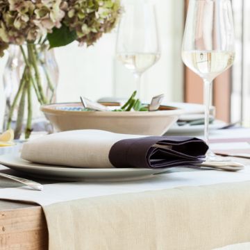 Cinta Fig Purple Border Linen Napkin