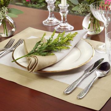 Cinta Gold Border Linen Placemat