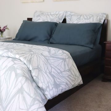 Petrol Green Linen Sheet Set