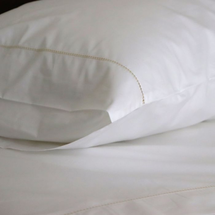 White Italian cotton percale sheets 500 thread count gold trim hemstitched