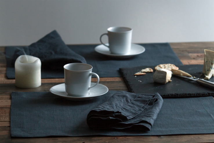 Charcoal slate grey Italian linen placemat napkin Huddleson