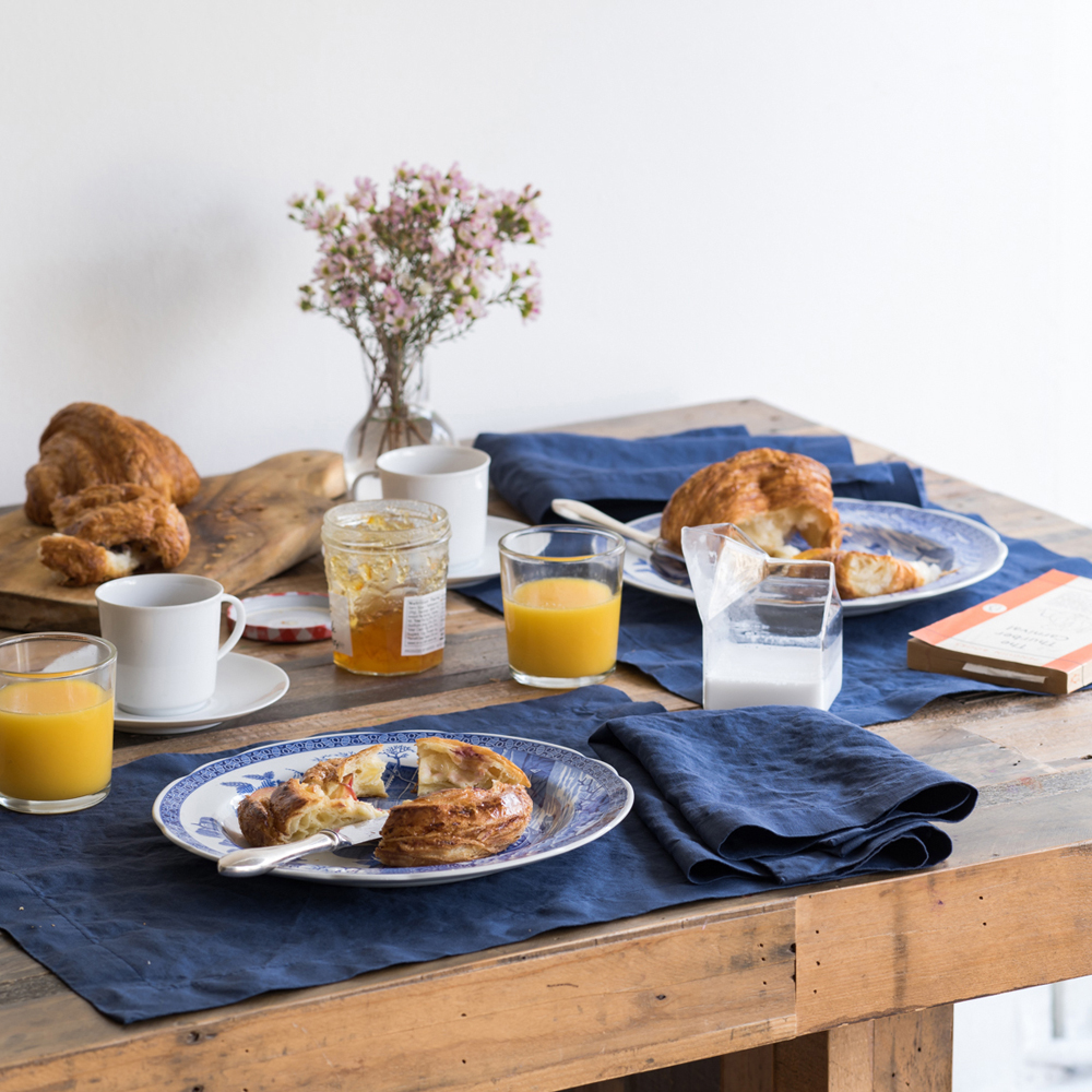 Navy Blue Indigo Placemats and Napkins Italian Linen Casual Entertaining Brunch Relaxed Decor Hosting Mimosa Croissant 