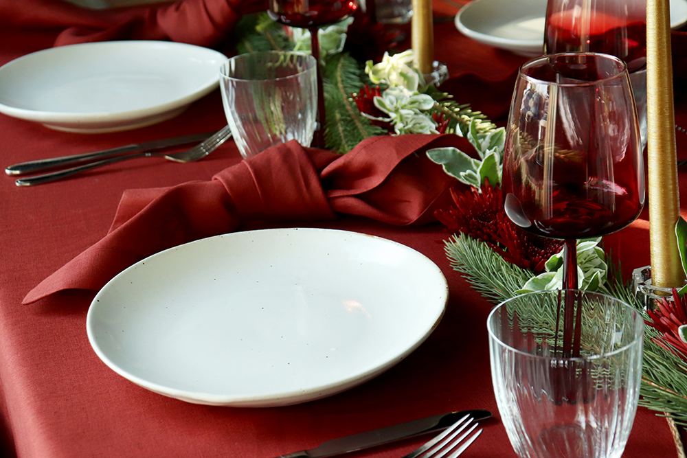 Christmas table linens Burgundy Red linen tablecloth and napkin