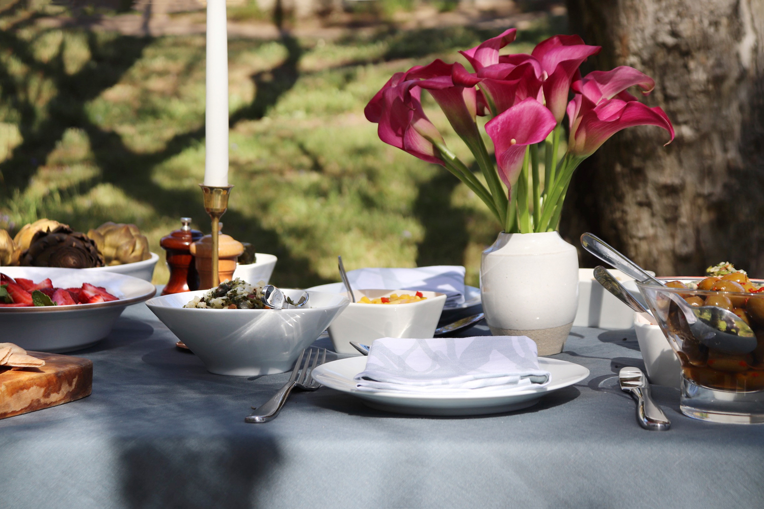 Dark Teal Green Linen Tablecloth Outdoor Lunch Party Summer Table Linens